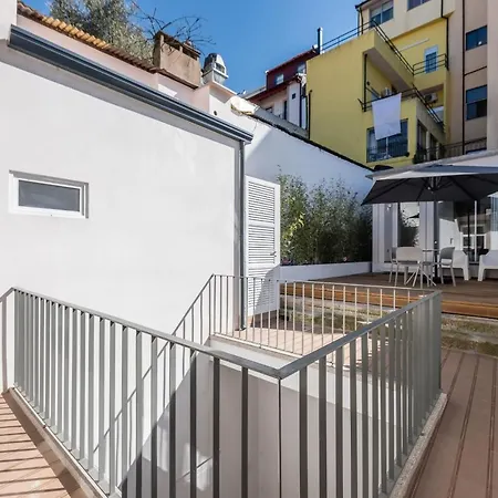 Appartement Backyard Palace Terrace