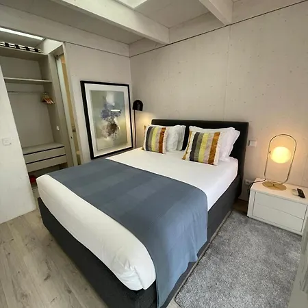 Backyard Palace Terrace Apartment Porto